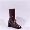Una Healy Feathered Block Heel Ankleboot - Berry